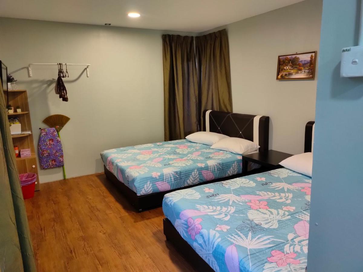 Aleesa Roomstay 파시르푸테 외부 사진