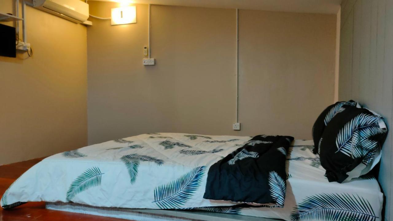 Aleesa Roomstay 파시르푸테 외부 사진