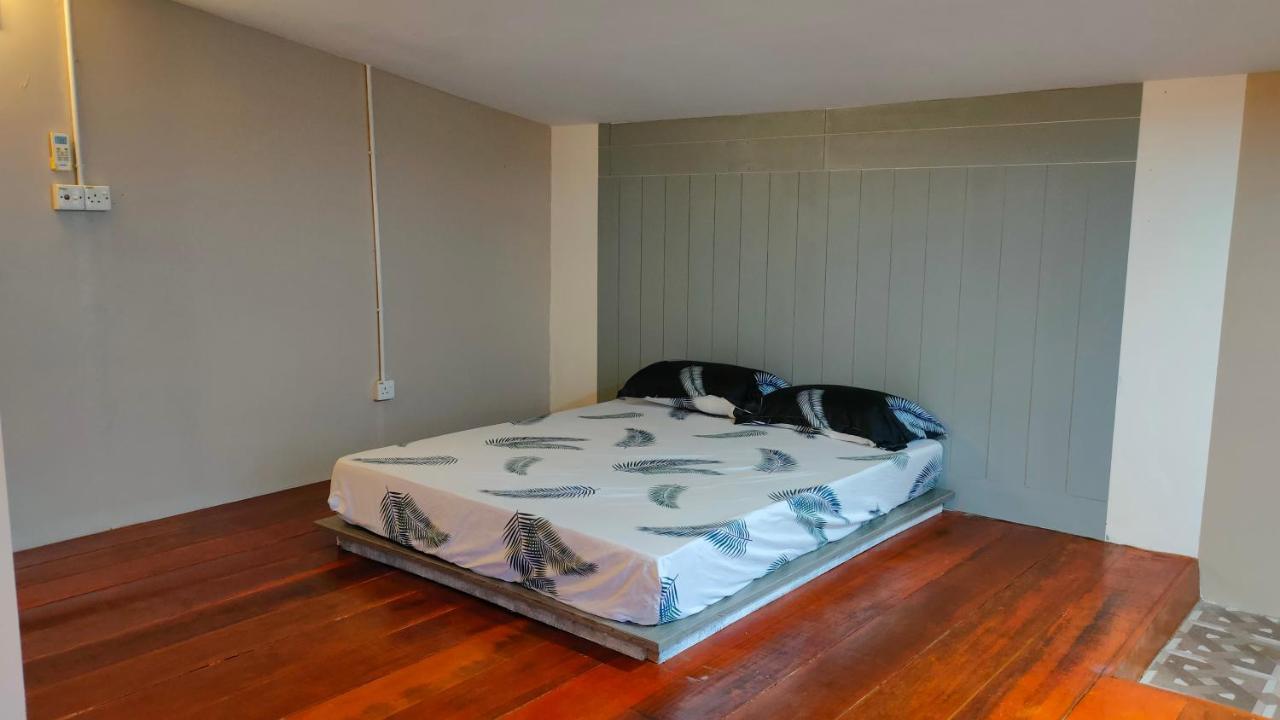 Aleesa Roomstay 파시르푸테 외부 사진