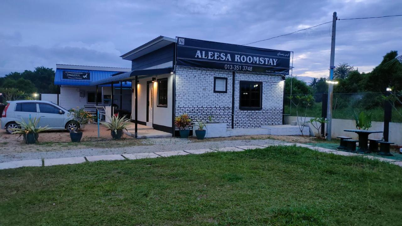 Aleesa Roomstay 파시르푸테 외부 사진